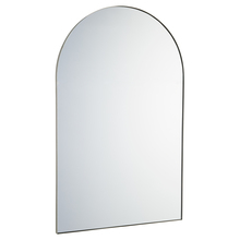 Quorum 14-2946-61 - 29x46 ARCH MIRROR - SLV
